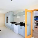 בית נופש Funfactory House נאזרה