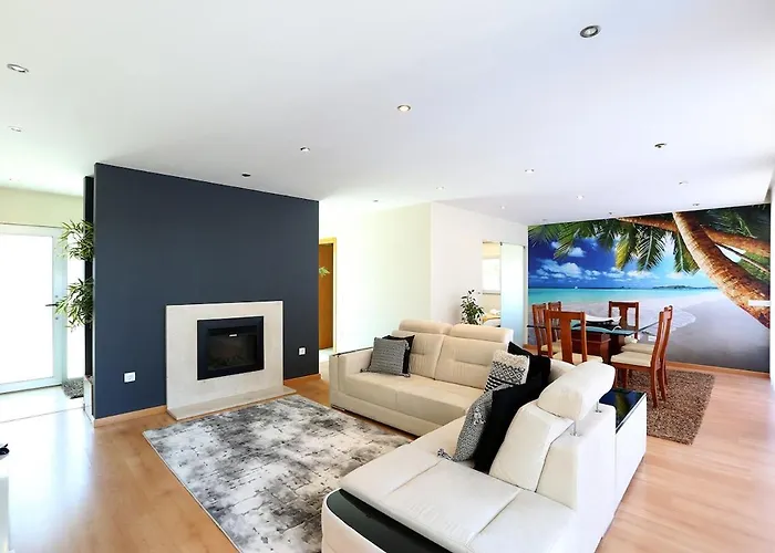 Сasa de vacaciones Funfactory House